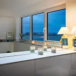 Feriehus Ferienhaus-boje-by-seeblick-ferien-oro-direkte-wasserlage-sauna *