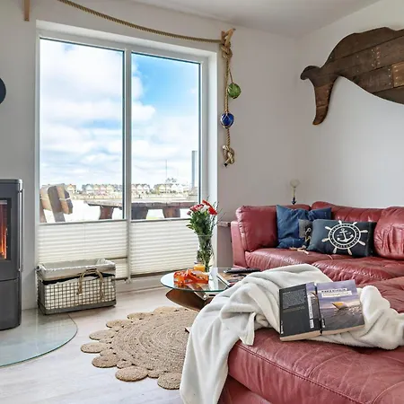Ferienhaus-boje-by-seeblick-ferien-oro-direkte-wasserlage-sauna * Olpenitz