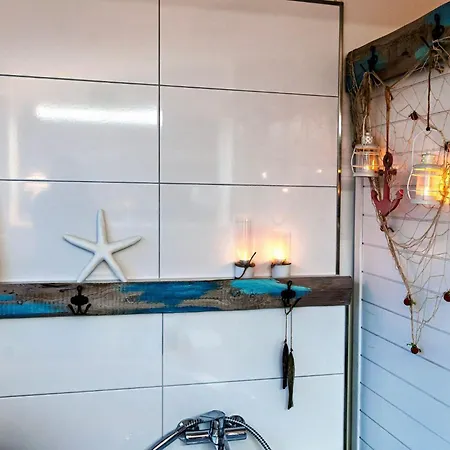Casa de Férias Ferienhaus-boje-by-seeblick-ferien-oro-direkte-wasserlage-sauna